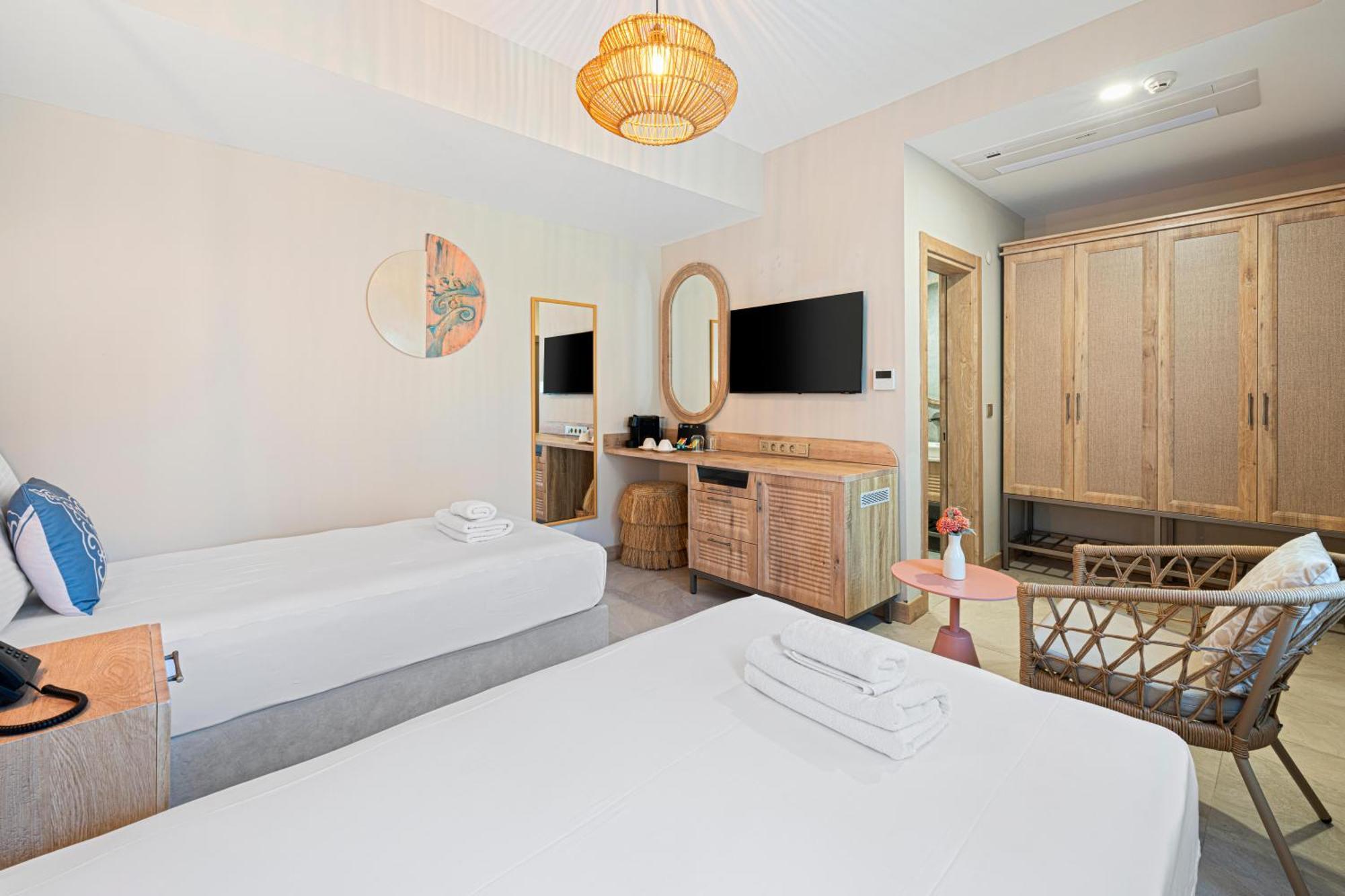 Suum Bodrum Hotel & Beach - Adult Only מראה חיצוני תמונה